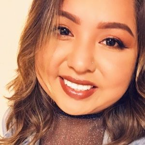 Meet your Posher, Abigail